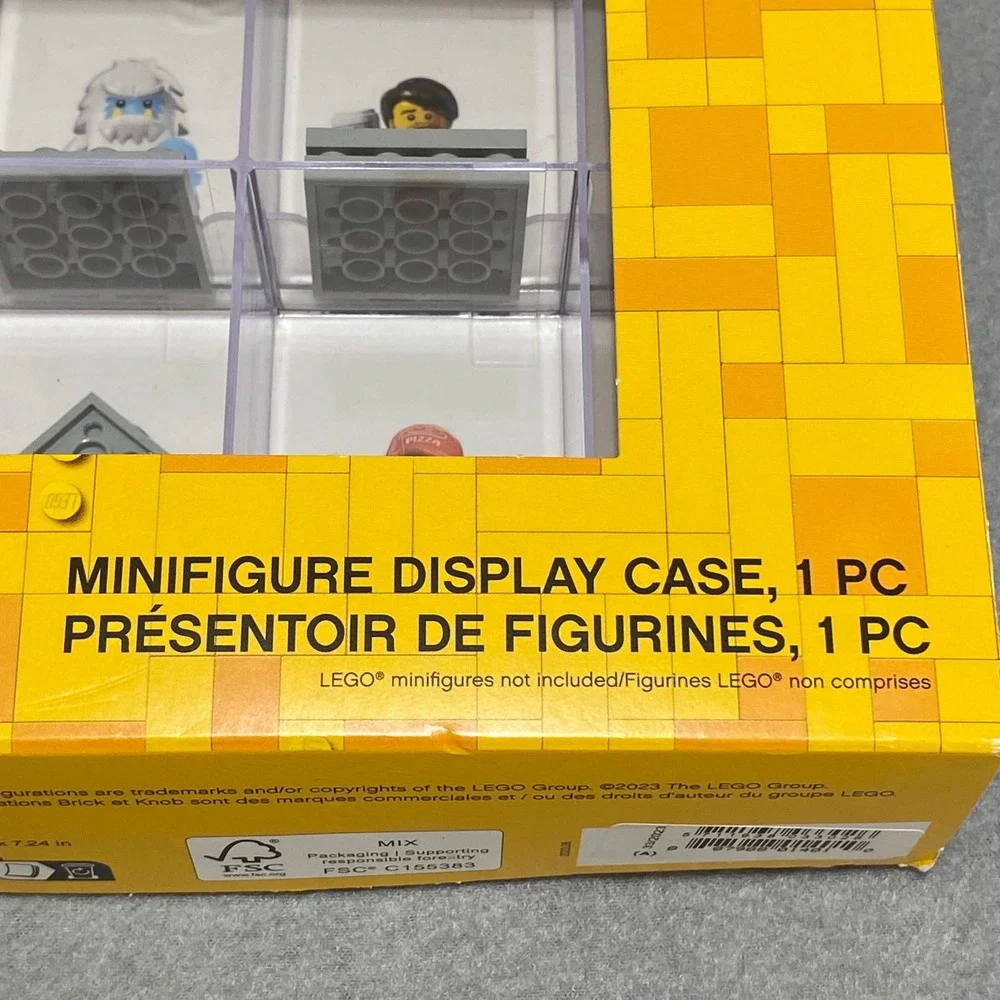LEGO Minifigure Display Case Stackable 16 Figure Showcase Yellow Clear 40660601